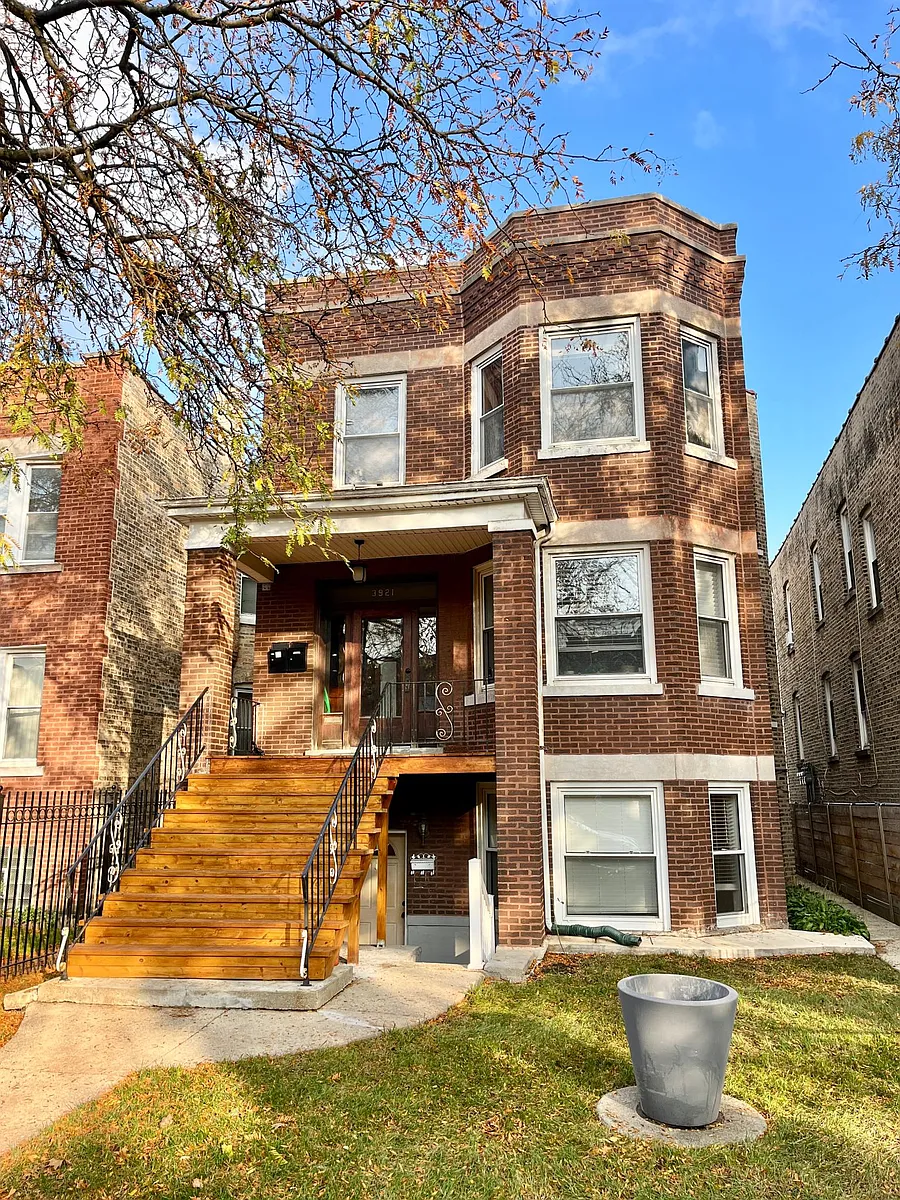 Building Photo - 3921 N Spaulding Ave #B