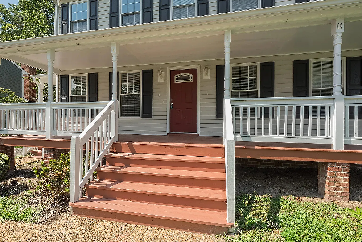 3 bed, 1912 sqft, $2,650 — Photo 3