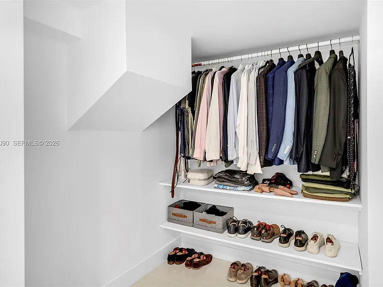 221 Jefferson Ave #10 — Photo 9