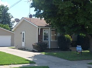 240 43rd St SW, Wyoming, MI 49548