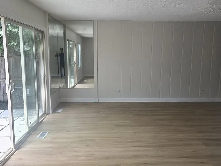 5539 Delmonte Dr — Photo 2