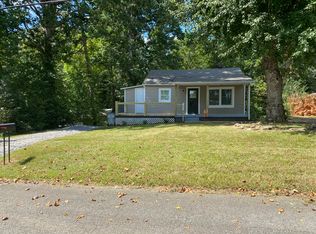 2310 Evans St SW, Lenoir, NC 28645