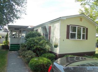 8 Valley Forge Rd, Taunton, MA 02780