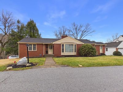 25 Hubbard Place, Wheeling, WV, 26003