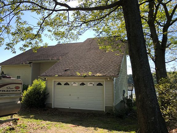 2nd image of 868 Coan Dr