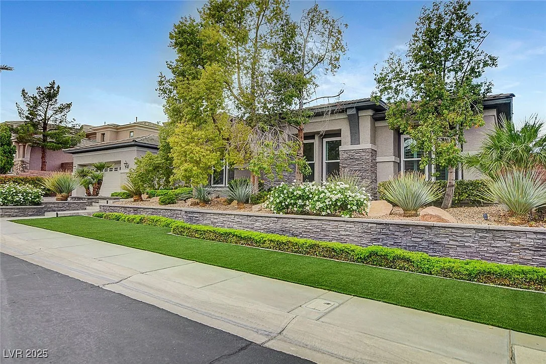 Building Photo - 1704 Choice Hills Dr
