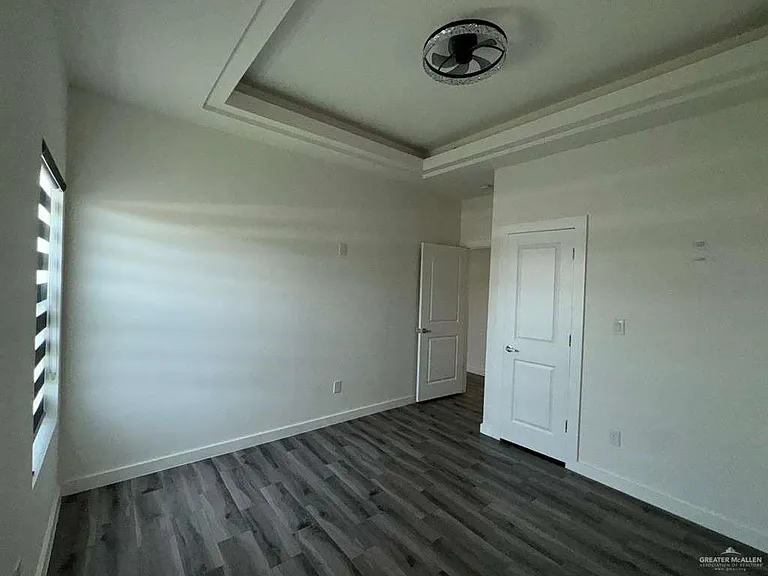 1201 E Iris Ave #6 — Photo 5