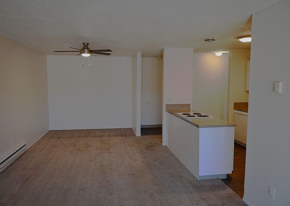 1st image of 2295 SE Courtney Ave #10959097