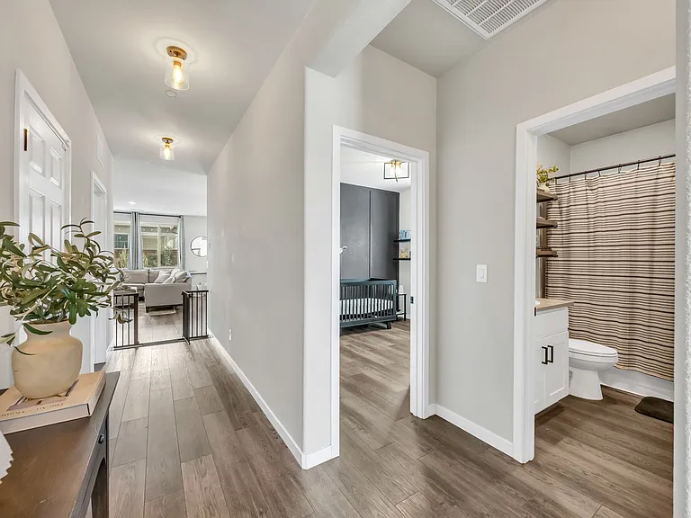 800 Daggerwing Ct — Photo 7