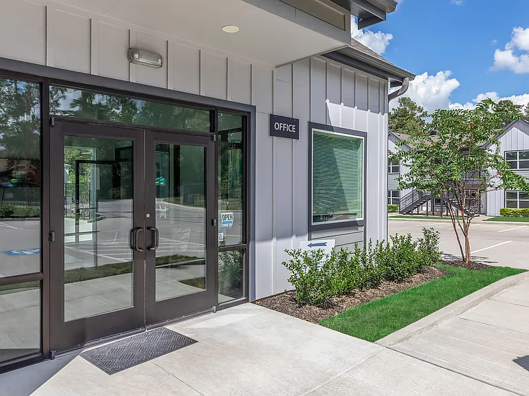 Argo Pointe Apartments — Photo 5