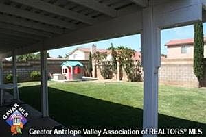 2nd image of 43907 Fallon Dr