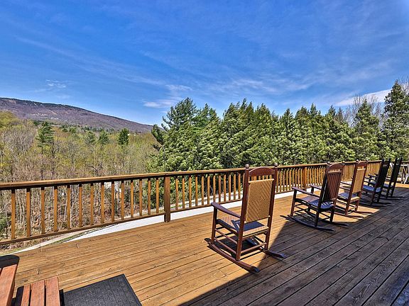 2nd image of 28 Plumley Ridge
