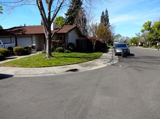2374 Cobbleoak Ct, Rancho Cordova, CA 95670