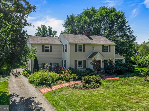 219 S Ithan Ave, Bryn Mawr, PA 19010