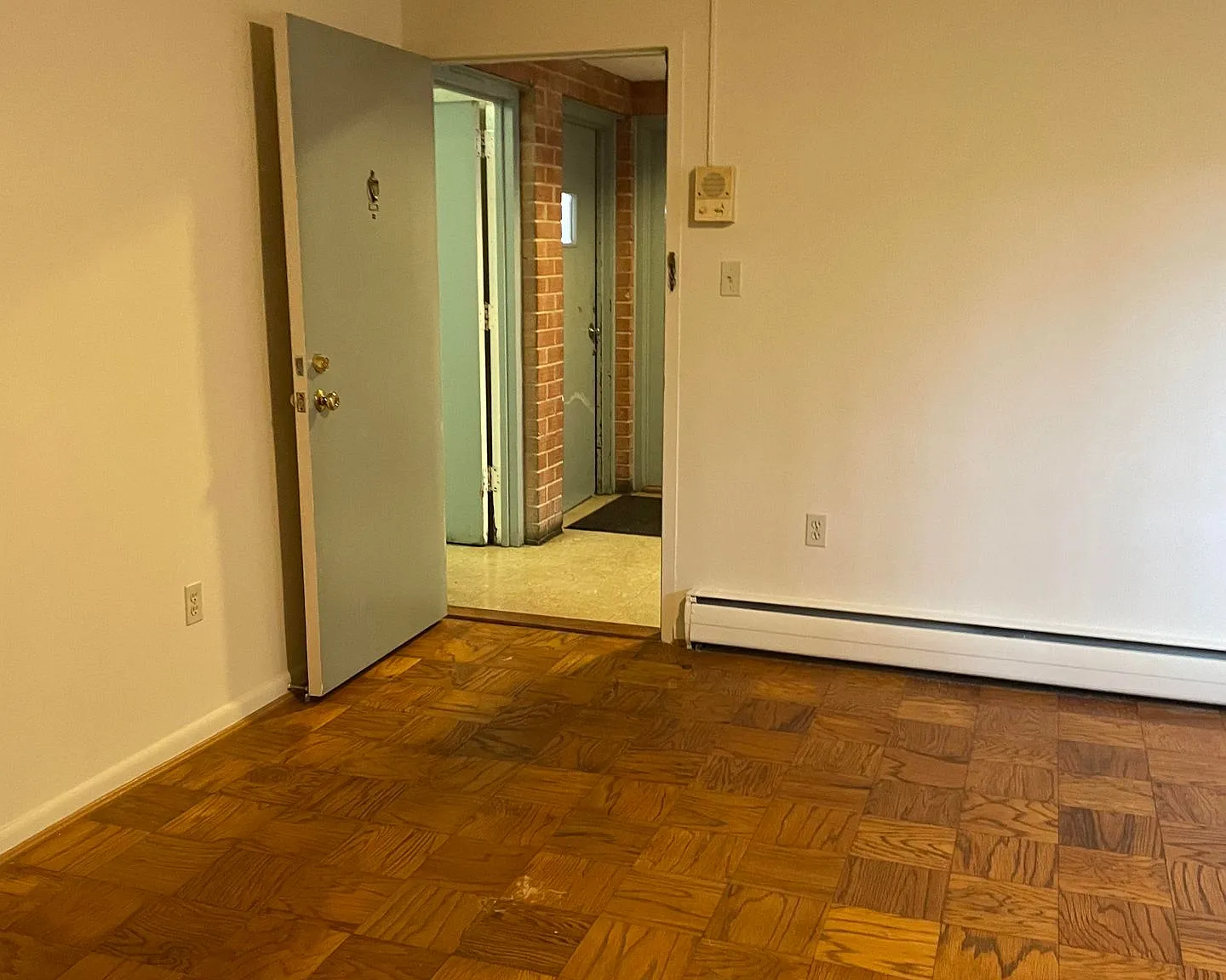 Twelve Oaks Apartments — Photo 3