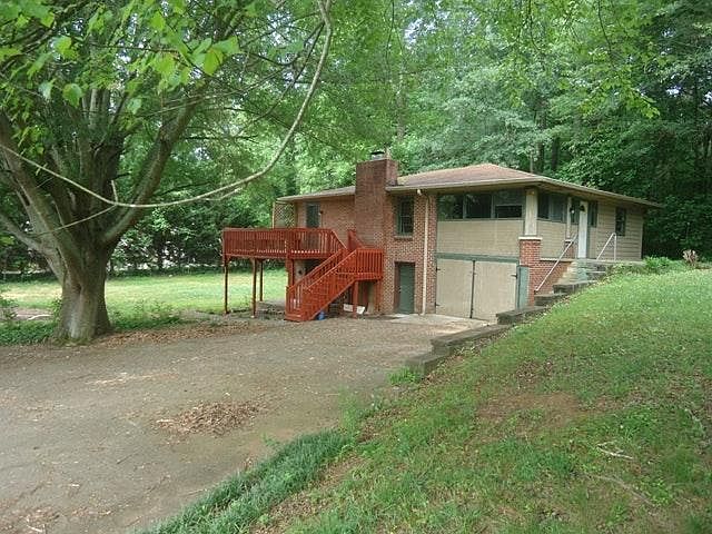 1st image of 784 Blackwell Ln