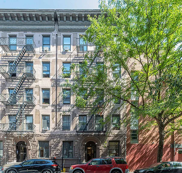 333 E 13th St #2 — Photo 1