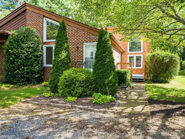 1063 Rosedale Dr, Harrisonburg, VA 22801