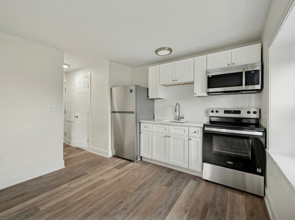 109 W Queen Ln #111-3F