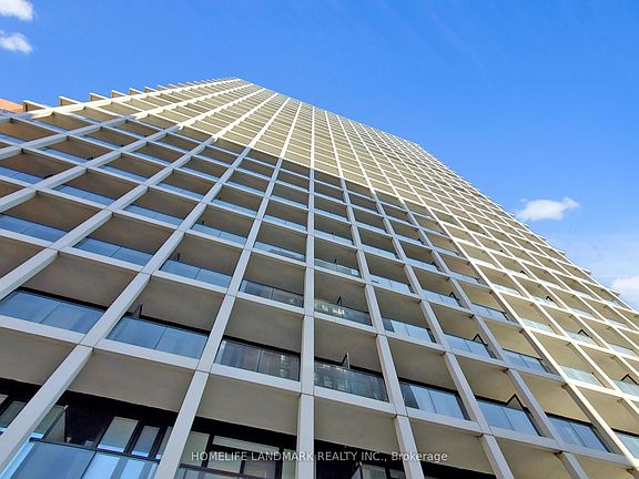 3rd image of 20 Edward St #1419