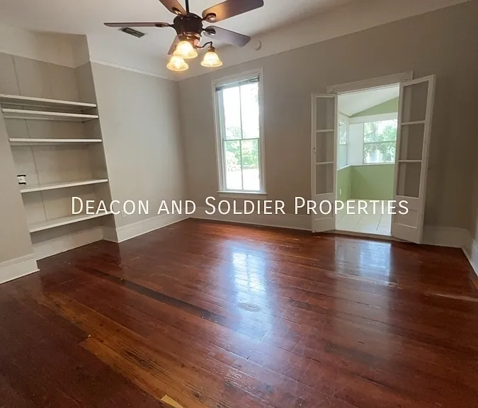 740 E Fort King St #3 — Photo 6