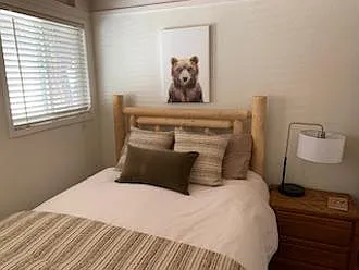 Third Bedroom Downstairs (Queen Bed)