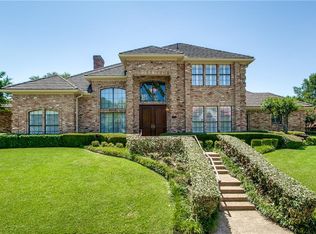1306 Travis Cir N, Irving, TX 75038