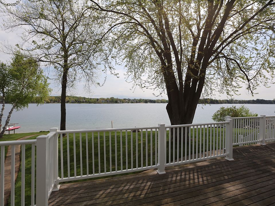 Beautiful Silver Lake