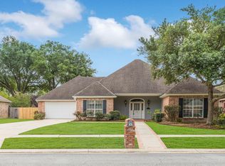 107 Claremont Cir, Lafayette, LA 70508