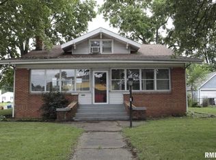 1501 N 8th St, Pekin, IL 61554