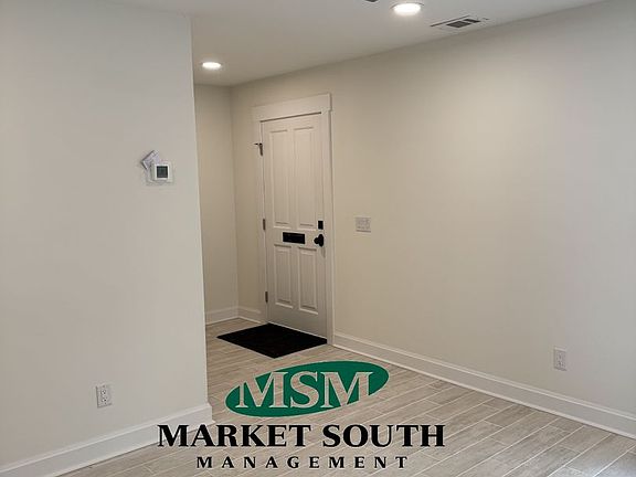 5th image of 552 E McDonough St APT B