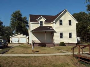 719 E Washington St, Maroa, IL 61756