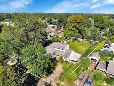 81 Hemlock Drive, Farmingdale, NY, 11735