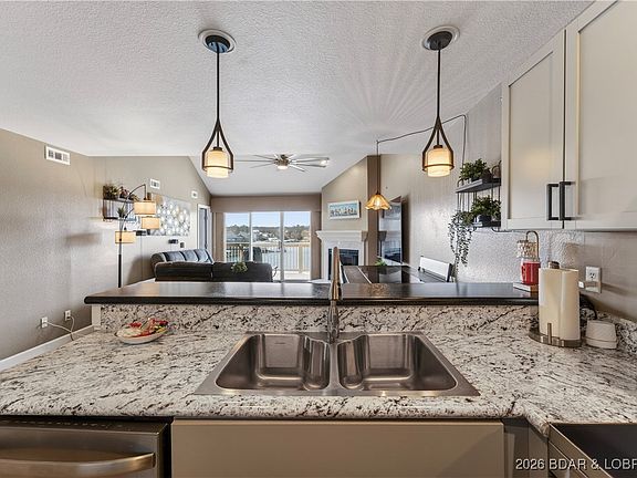 5th image of 1481 Ledges Dr Unit 943