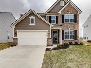 10325 Hunters Crossing Blvd, Indianapolis, IN 46239