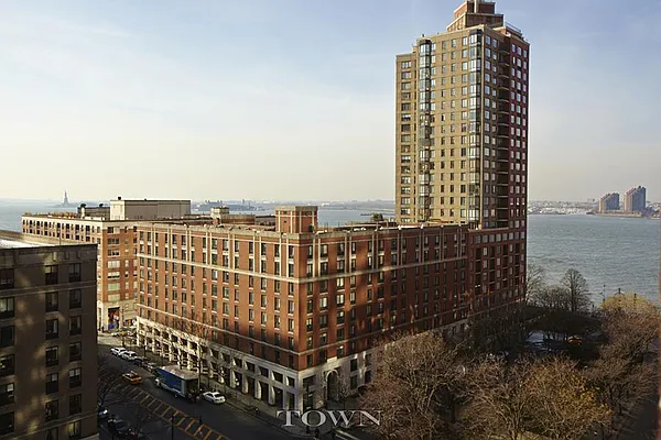 Rented by Town Residential | media 19