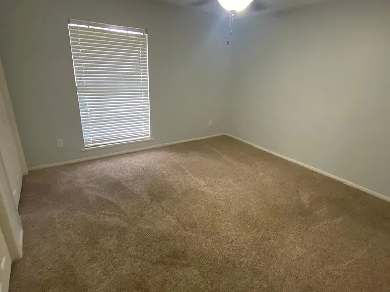124 Castle Row — Photo 22