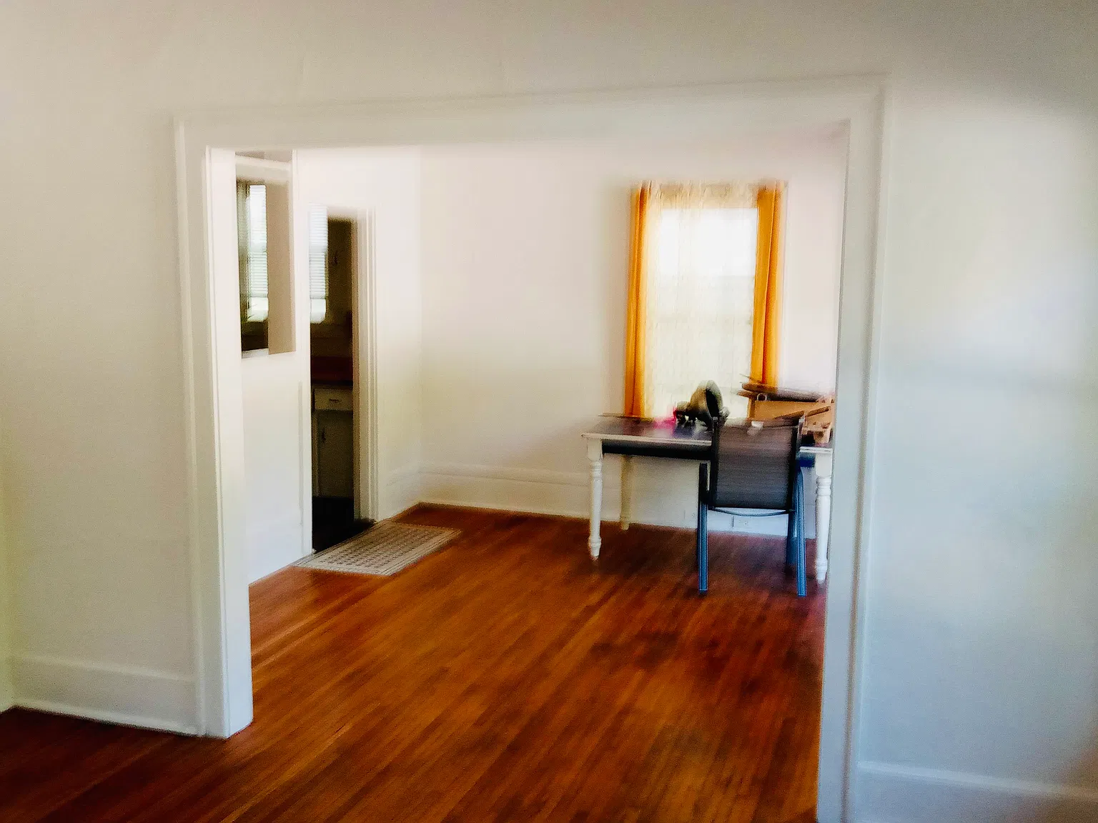 2 bed, 1228 sqft, $1,600 — Photo 3