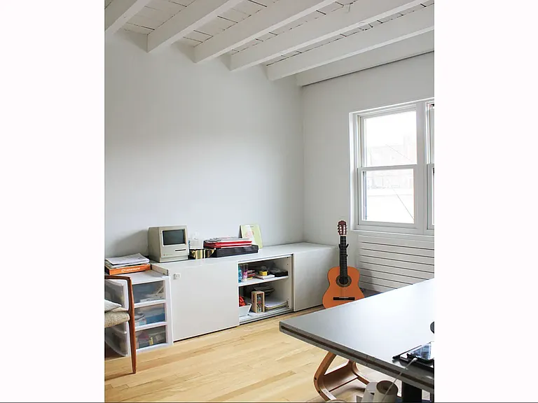 17-32 Troutman St #2 — Photo 6