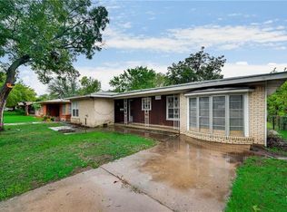 2320 Maryel Dr, Fort Worth, TX 76112