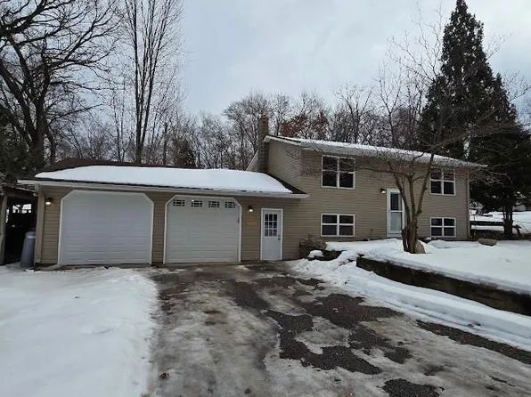 25835 100 1/2 St NW, Zimmerman, MN 55398