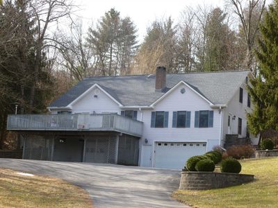 10 Lake Oniad Dr, Wappingers Falls, NY, 12590