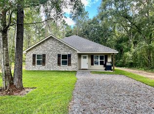 37 Buddy Rd, Picayune, MS 39466