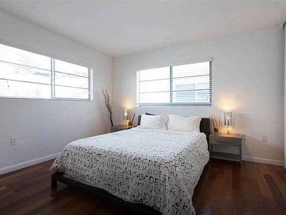 4th image of 1550 Pennsylvania Ave #103
