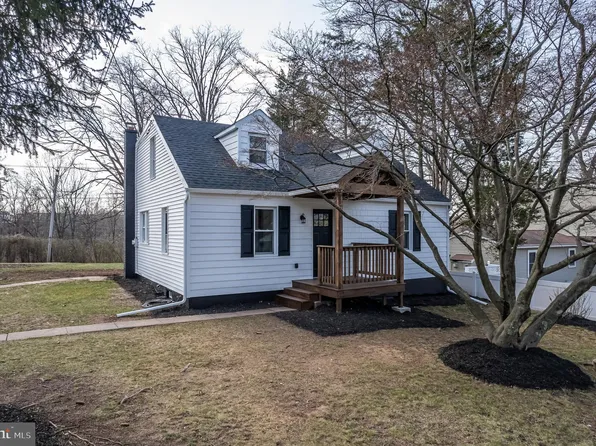 717 2nd Ave, Royersford, PA 19468