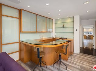 1000 Stradella Rd, Los Angeles, CA 90077