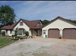 303 S Old Us Rte #66, Hamel, IL 62046