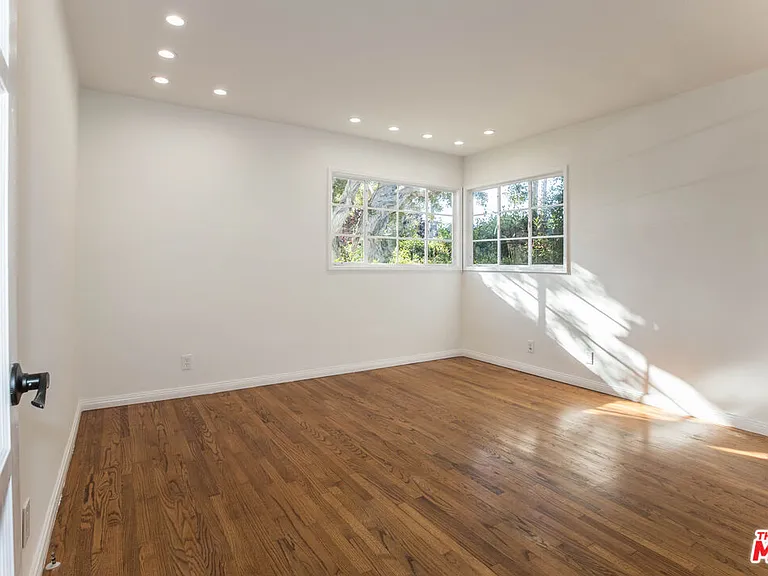 437 Swarthmore Ave — Photo 6