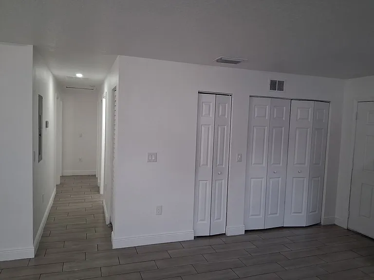 9835 Gray Fox Ln — Photo 8