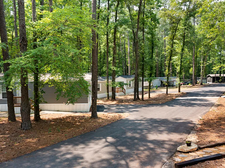 25 Fernwood Dr — Photo 15